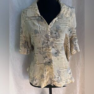 TESS 100% silk short sleeve floral button up blouse